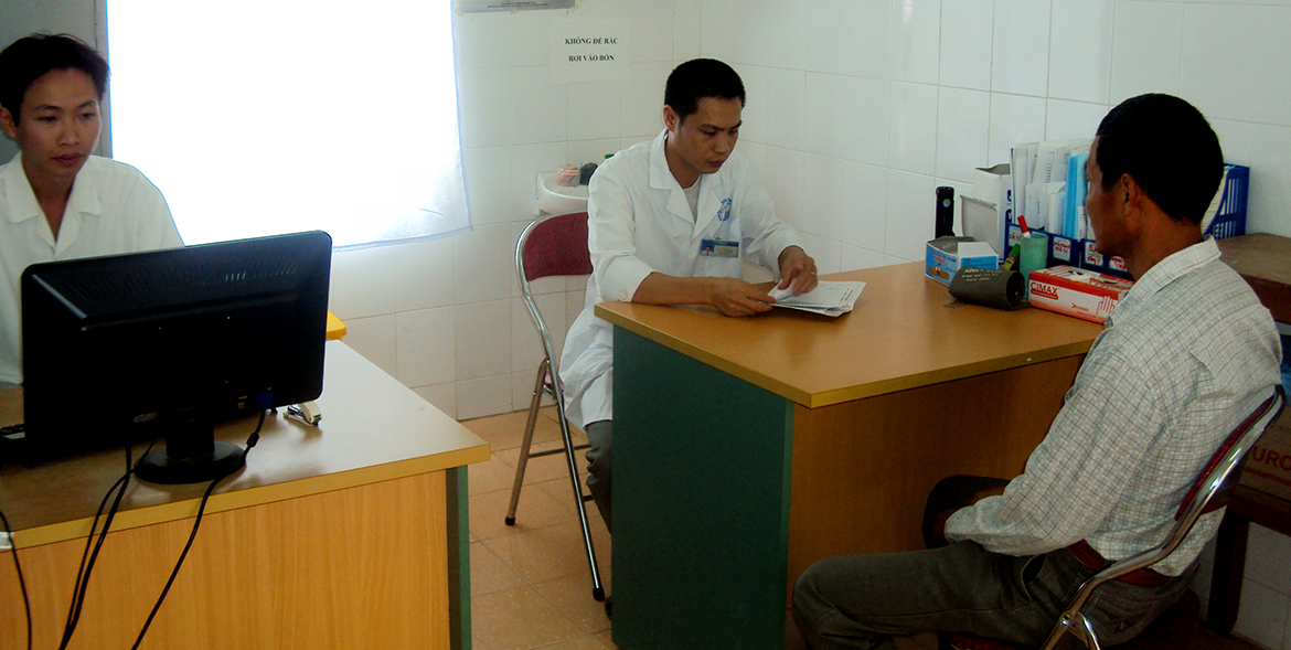 Khám sức khỏe