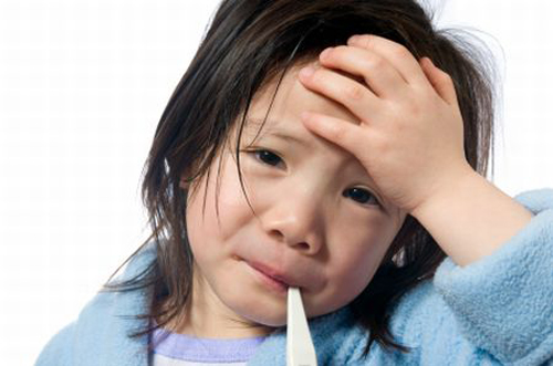 Mùa lạnh, đề phòng bệnh cúm cho trẻ em