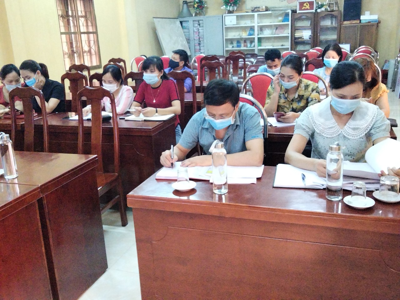 Tập huấn trực tuyến phòng, chống dịch COVID-19 tại cơ sở sản xuất kinh doanh, khu công nghiệp trên địa bàn huyện Văn Chấn